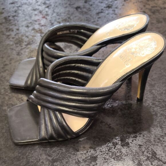 Vince Camuto Black Mules with Square Toe and Modern Design - Picture 5 of 6